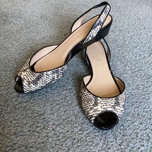 Talbots open toe sling back heel (size 6.5)